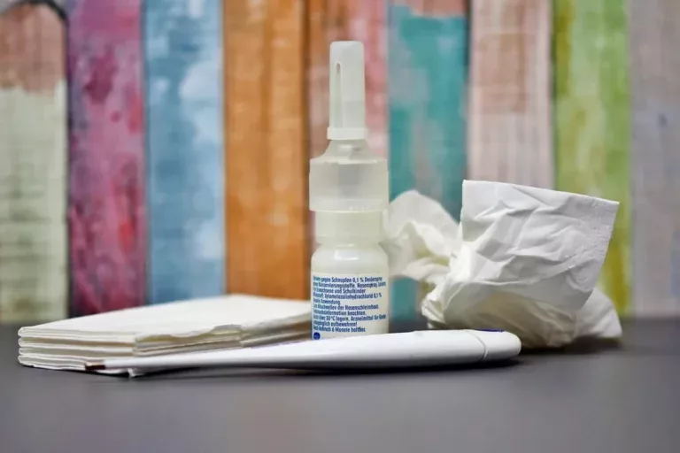 IMPROVED NASAL VOLUME UTILIZING HYPEROSMOTIC SALINE XYLITOL MIXTURE